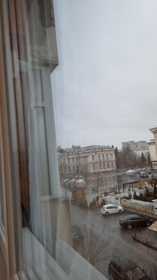 Central Residence Bacău エクステリア 写真